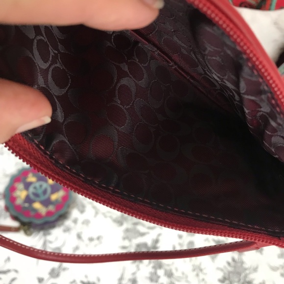 Coach wristlet with hearts - Picture 4 of 6